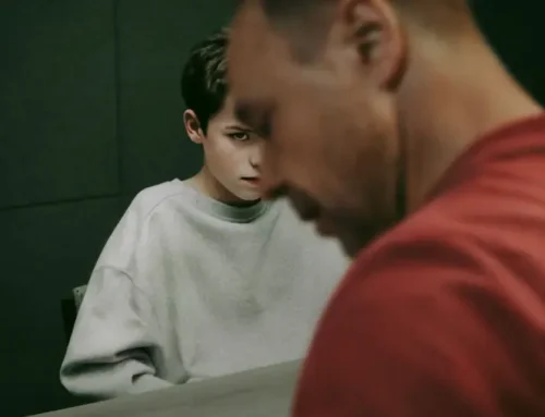 Sobre a série “Adolescência” (Netflix) – O perigo dentro de casa